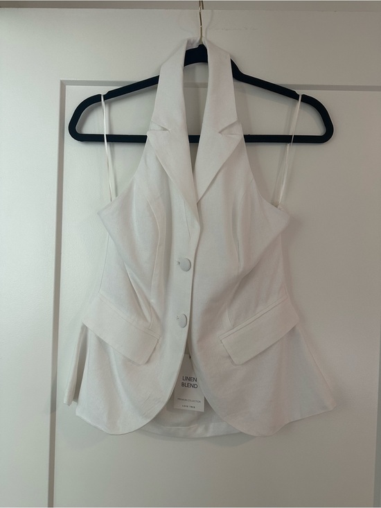 Love Tree Tops - Love Tree Linen Blend Halter Vest